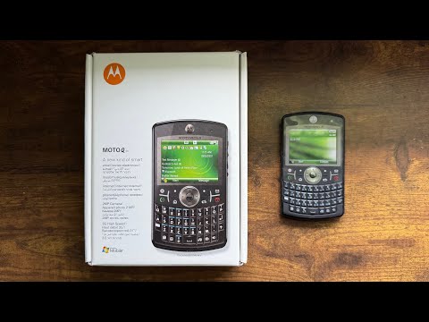 The Motorola Q 9h!