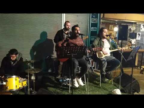 Kar Yağar Kar Üstüne - Canlı Performans (Karga Cafe - Sefer Alevli)