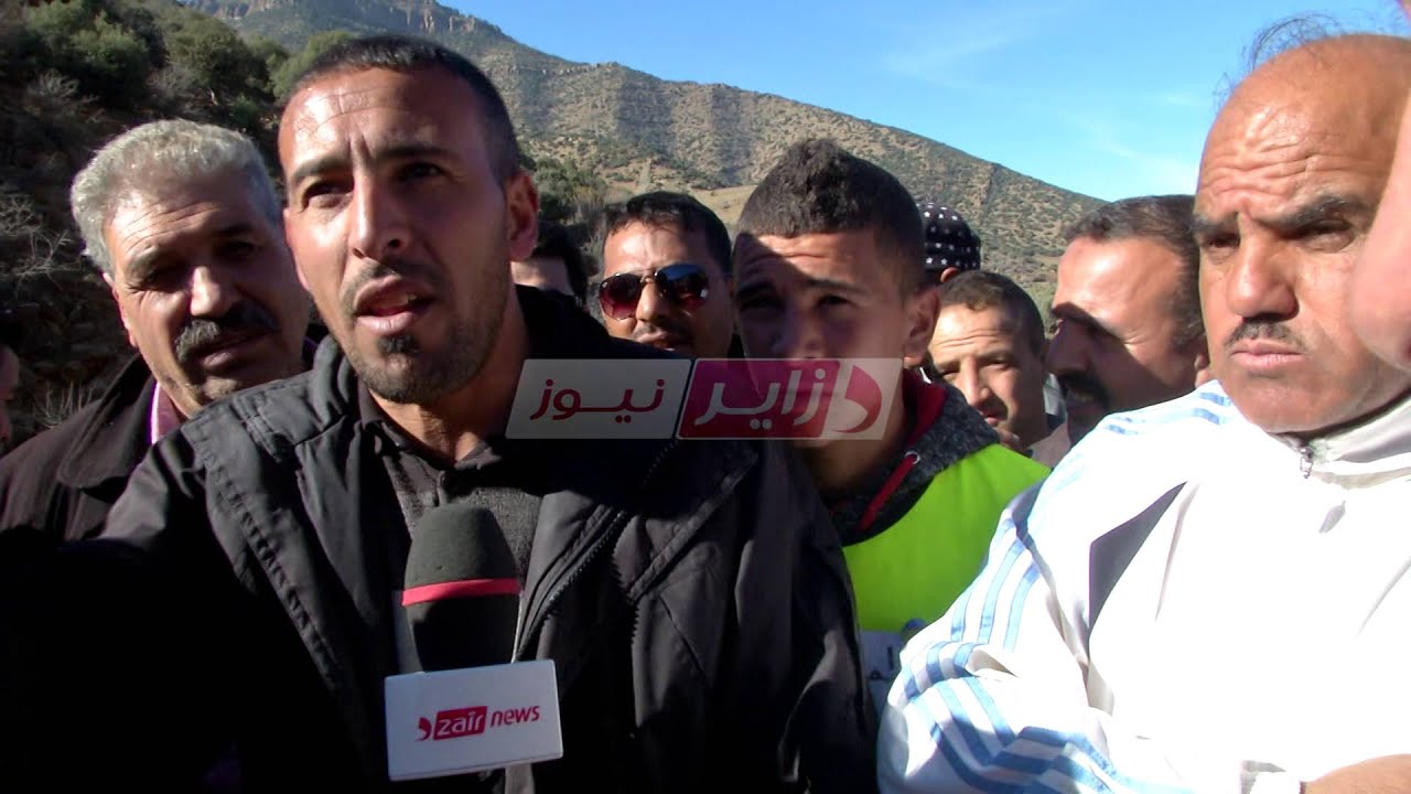 فرحة سكان مروانة بفتح طريق أم الرخاء 14 جانفي 2016