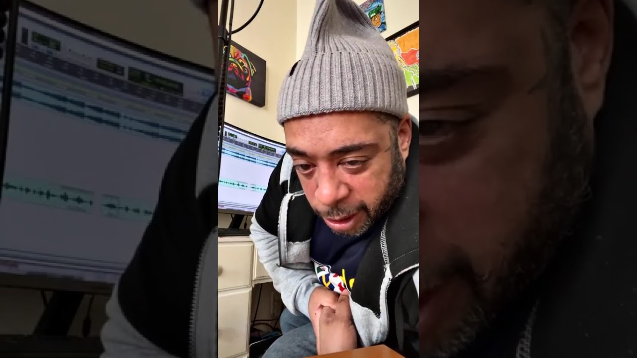 Wally sparks recording a hook 🪝 