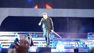 Robbie Williams - Angels - Take That Progress Tour - Wembley 6/7/11