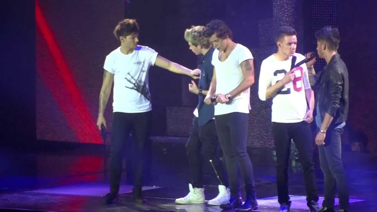 One Direction -  She's Not Afraid - Hamburg, 12.05.2013