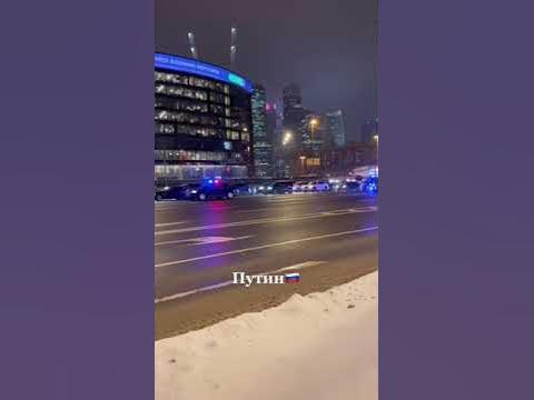 Сивик проносится мимо