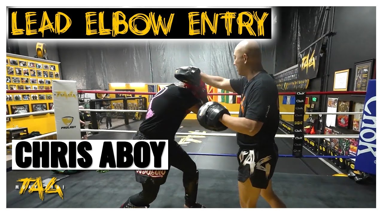 Отработка ударов ногой - Блиц - Входы с локтем - Развитие тренерских навыков с Кру Крисом Абоем