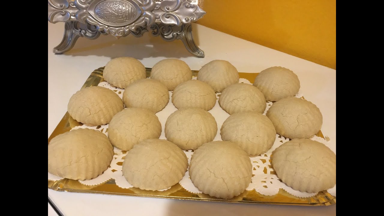 غريبة بيضاء تونسية زمنية متاع الأجداد اول حلو متاع العيد انشاله