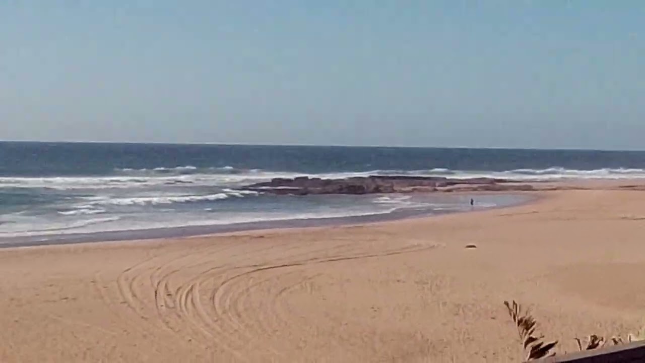 Another day in paradise 