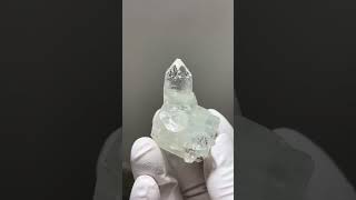 Video preview: Clear Apophyllite — India · 4 cm