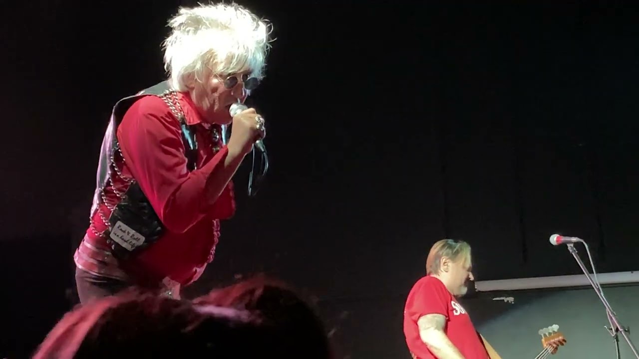 The Forgotten Rebels - Hello Hello (I’m Back) / Tell Me You Love Me