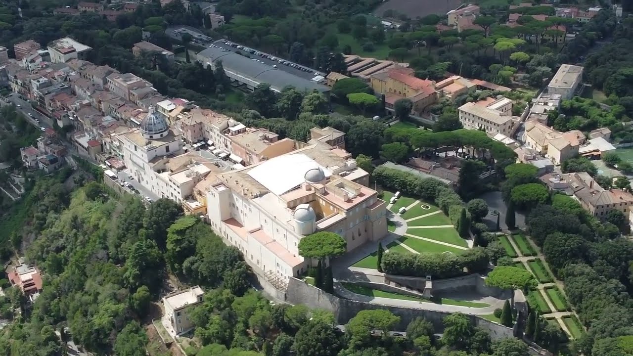 Palace of Castel Gandolfo, Lake Lago Albano and Old Town. Arial View DRONE - Castle Gondolfo  - ECTV