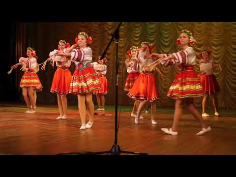 НВК 9 ансамбль народного танцю Смерічка Друзі єднаймося