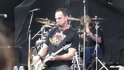 Alter Bridge "Buried Alive" Rock On The Range 2011, Columbus, OH live