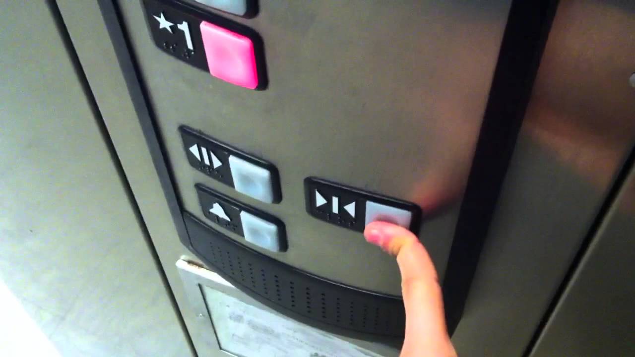 EPIC MOTOR: Schindler HT 321A Hydraulic elevator @ Sam's club in ...