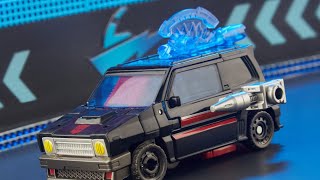 diaclone burnout VS DOTM Laserbeak(stop motion)