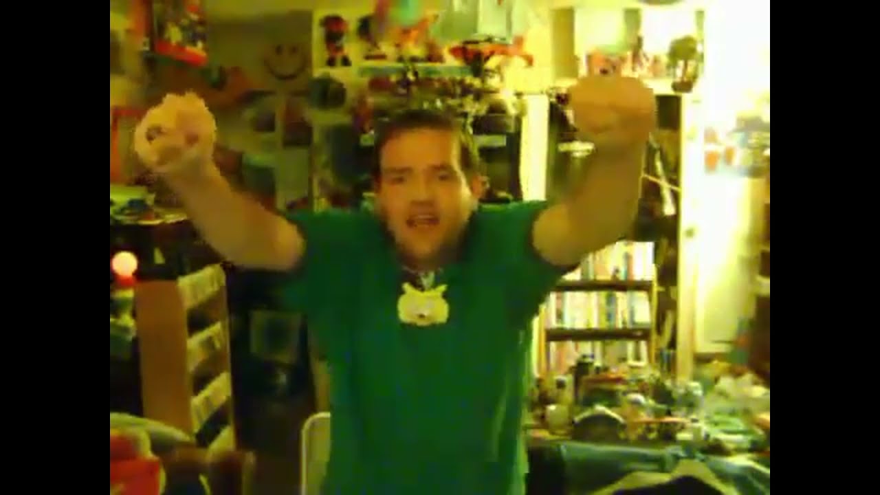 Chris Chan en español [Fandub]: Esa es mi casa (That is my house)