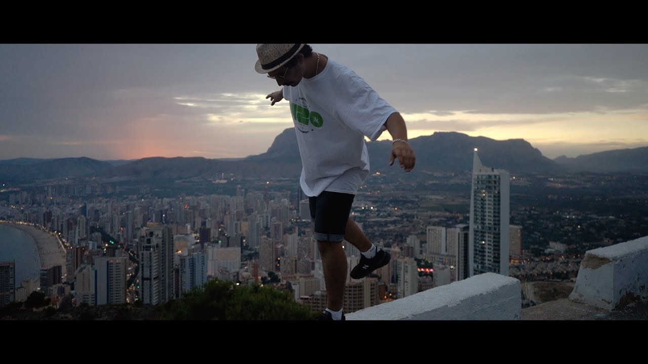 AKAISE - Ponles en su sitio (VIDEOCLIP)