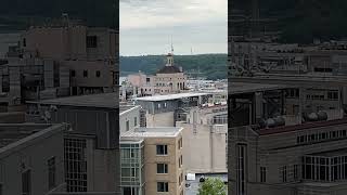 Helicopter Landing On Hospital Roof