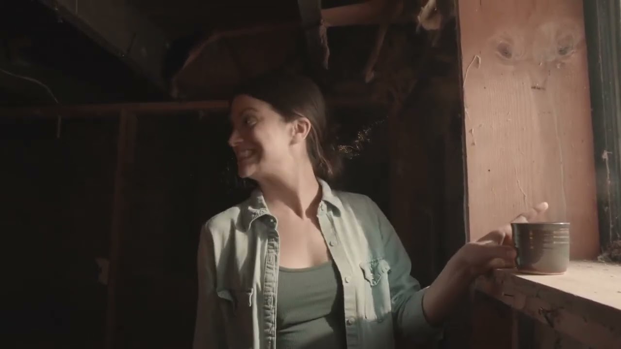 SOMETHING IN THE DIRT | Nuascannán Movie Clips