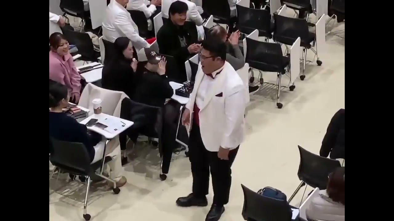 Fukuoka Baiko Gakuin a university - O sole mio ( E. Capua ) Ten. 김 환 