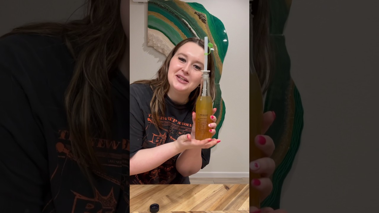 ⭐️FOOD REVIEW⭐️ Drinkable pickle juice 