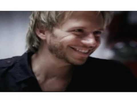 Noel Schajris  .•*˜”*°•.ƸӜƷ♥♥Bachata Rosa