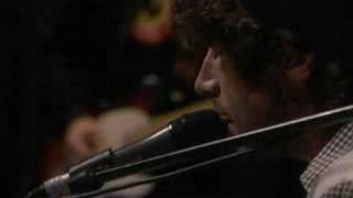 This is a perforamnce of SFA's Christmas 2007 single performed as p...