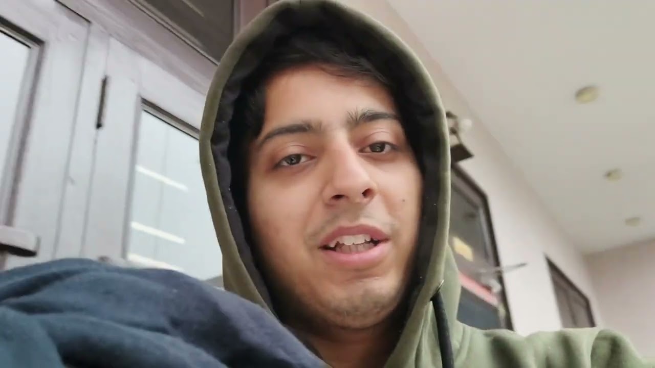 Subah Jogging Pe Nikla Or Fog Mein Kho Gya?