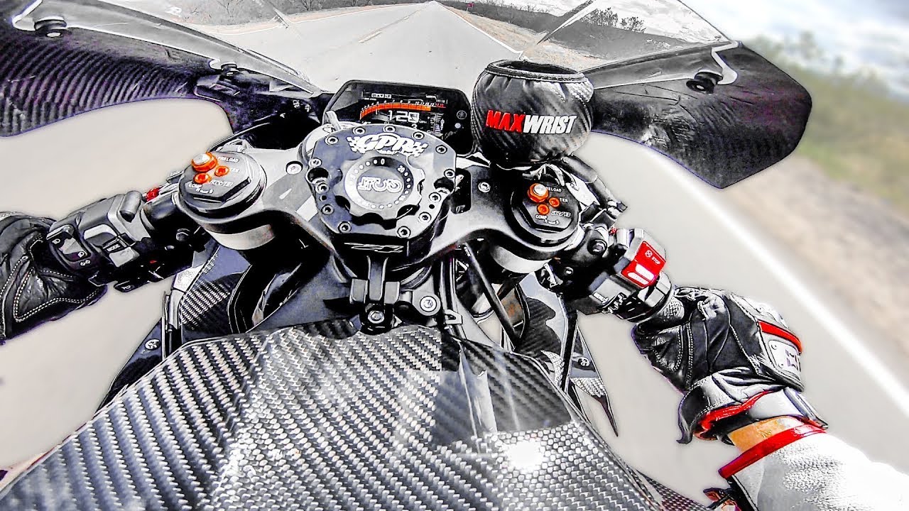 TEST RIDE CARBON FIBER YAMAHA R1 😍