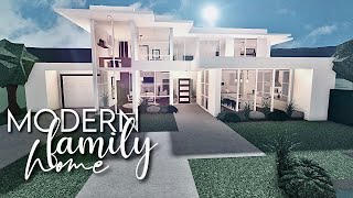 ROBLOX | Bloxburg: Affordable Modern Family Home 70k | No Large Plot | House Build