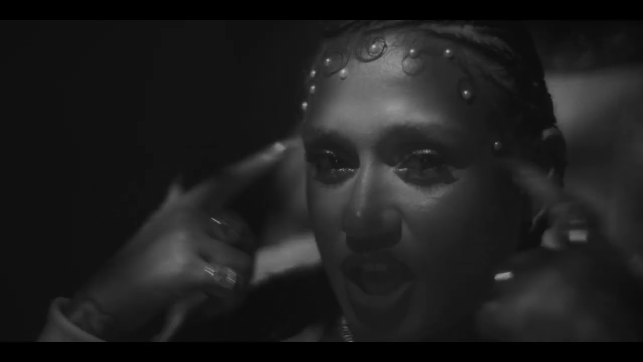 AMOR PRETO- DANI DK FT. CAIANE (CLIPE OFICIAL)