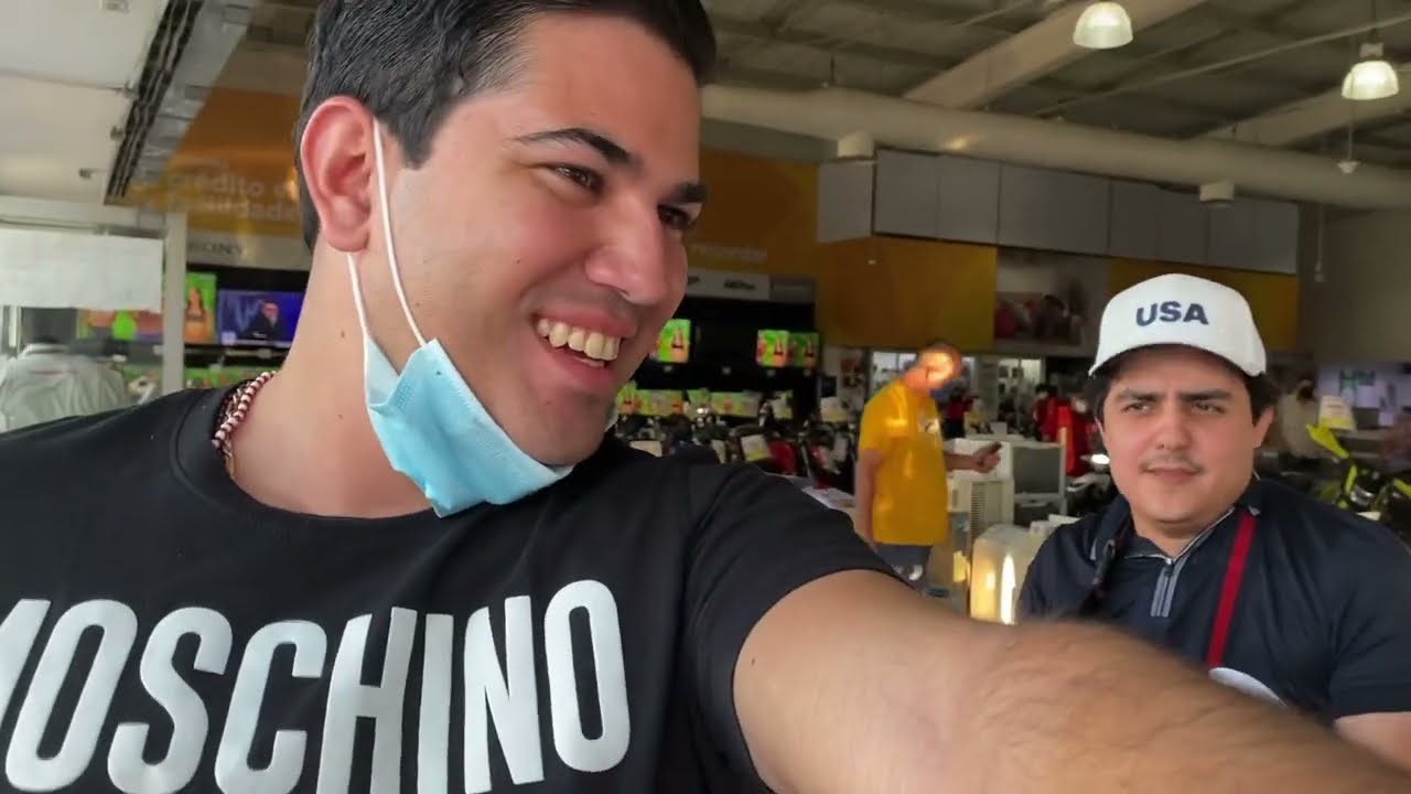 COMPRAMOS 2 MOTOS IGUALES MARKITOS TOYS Y YO Y ESTE USO LES DIMOS