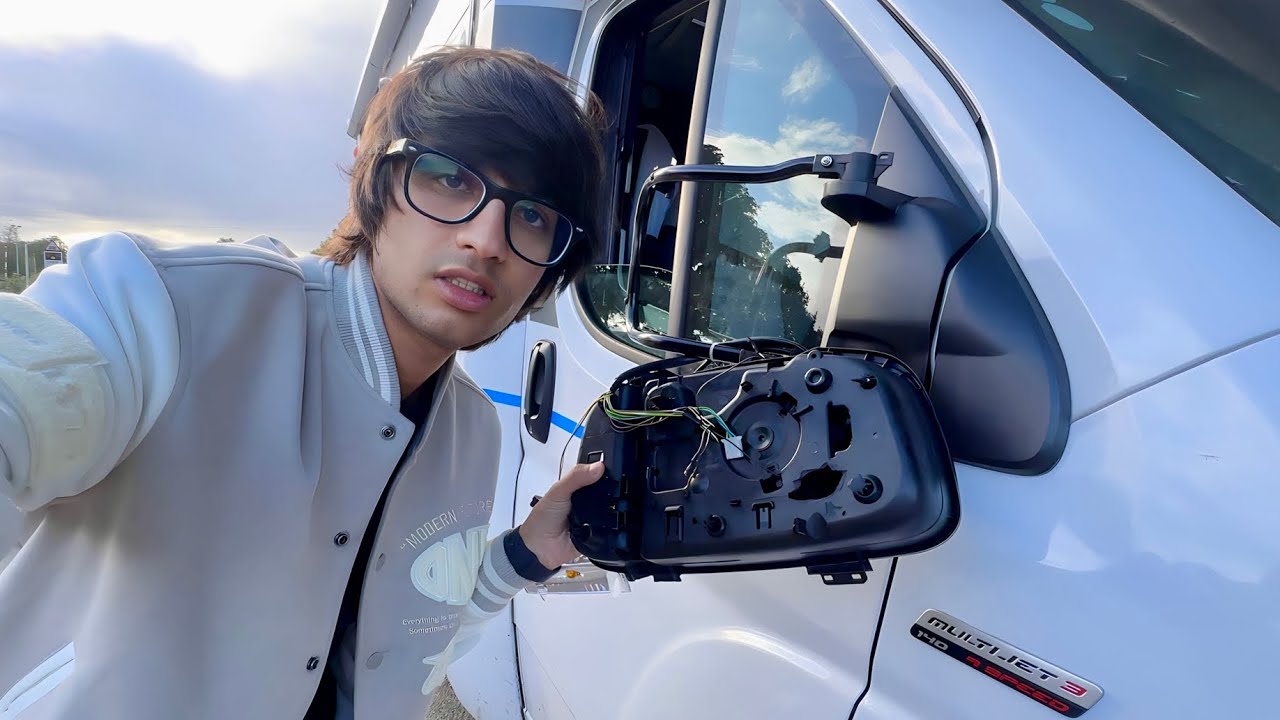 Accident Hogya London Mein 😲 Bach Gaye