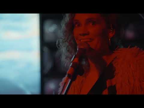 Watch the video for Rediogro