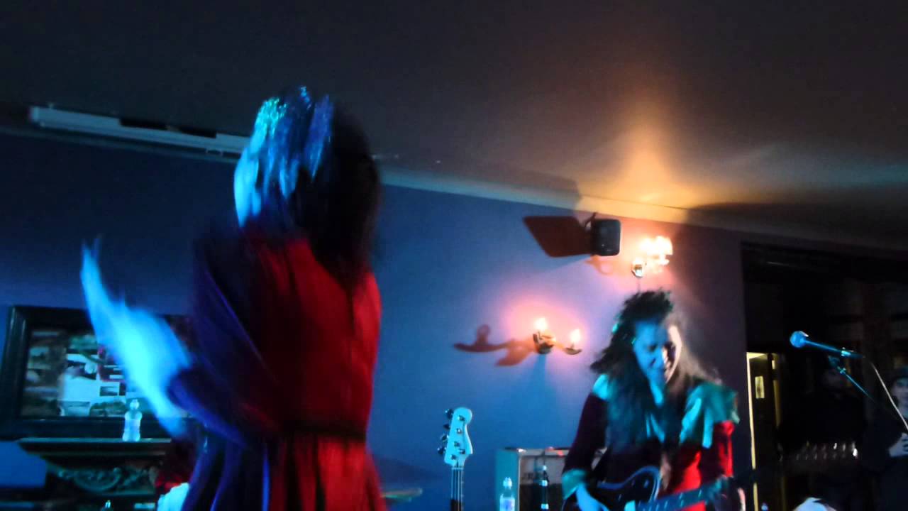 Kate Nash Mouthwash (HD) Tooting Tram & Social 20.12.13 YouTube