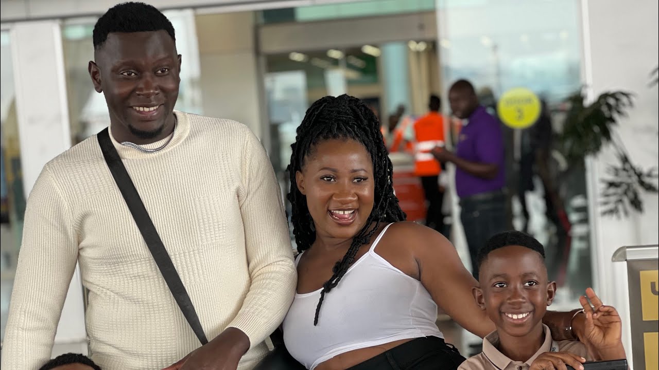 Chosen Becky - Agenze Mu America ku Honey moon ne Bba we Professor Ssekajja 