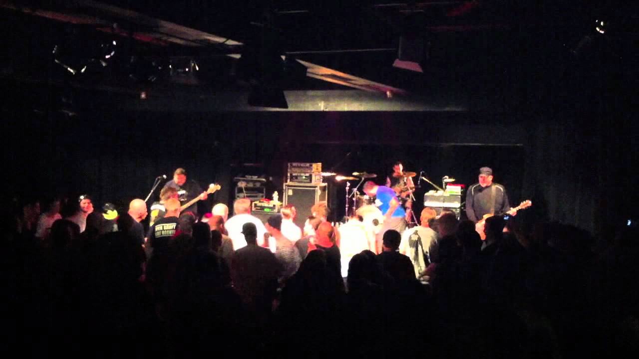 Madball - Spit on your grave (live@Pforzheim) Madball - Spit on your grave (live@Pforzheim)