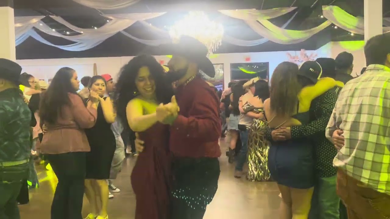 La venganza de Maria y echale Arre2 (Greensboro NC)