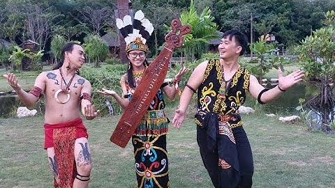 Instrumen Musik Sape || Pantun Binua Landak || Borneo Kalimantan