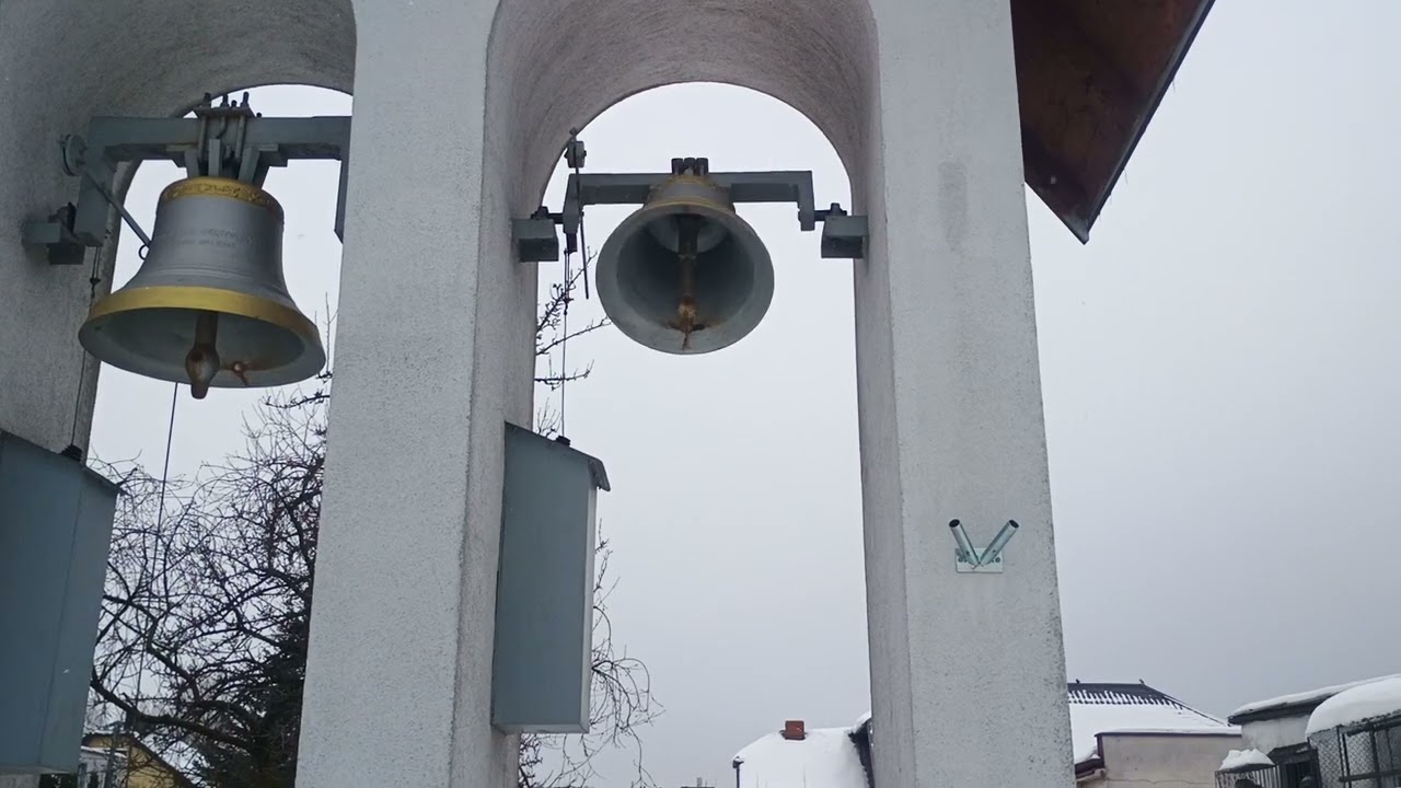 Gołubie - Mały Dzwon Kościoła NMP Częstochowskiej.