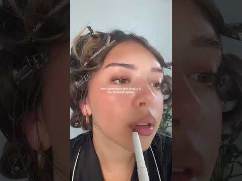 @refybeauty.  blur lipliner - umber #lipliner #makeup #lipmakeup #naturalmakeup #makeuptutorial
