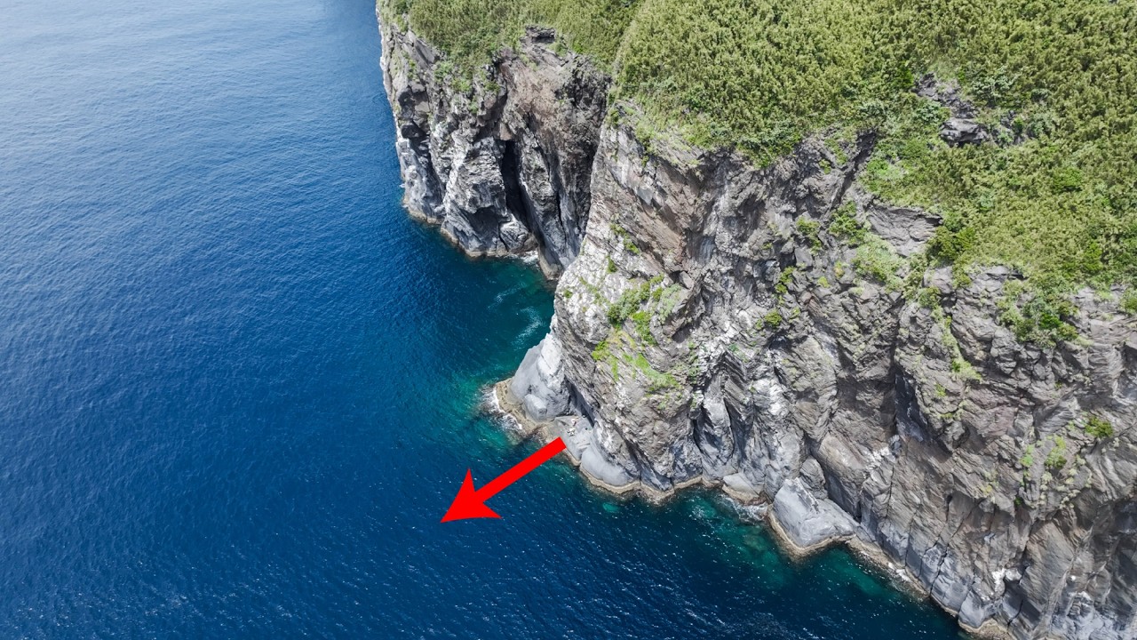 Fishing on a cliffside rock wall… A 4-day, 3-night big game