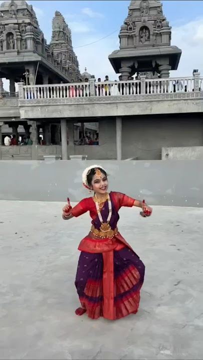 Very talented Manasa#kuchupudi #tredistional #sarada #dance #talented #girl #shorts #ytshorts#viral