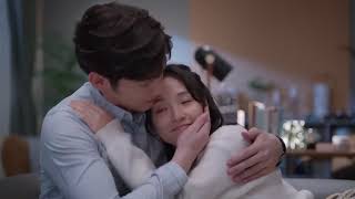 Xu was jealous and threw himself on Yuan's neck, saying, 'Get the guy outside the door to get out!'