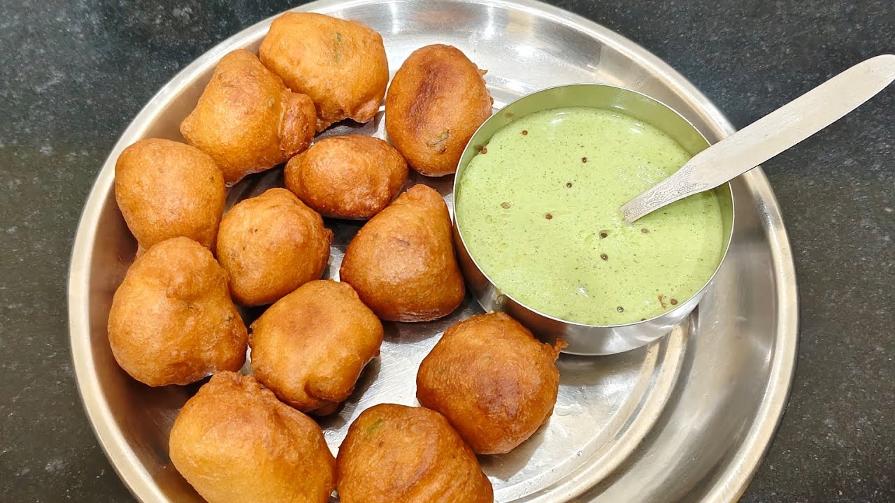 Soft & crispy Mysore Bonda | green coconut chutney ke sath |crispy & fluffy 😋🤤👌 (Tea Time snacks)