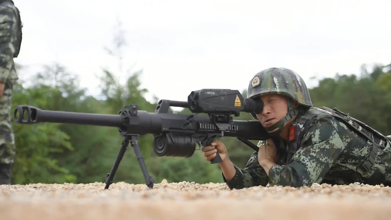 武装警察雲南総隊、新型兵器を投入した実戦演習を実施 - YouTube