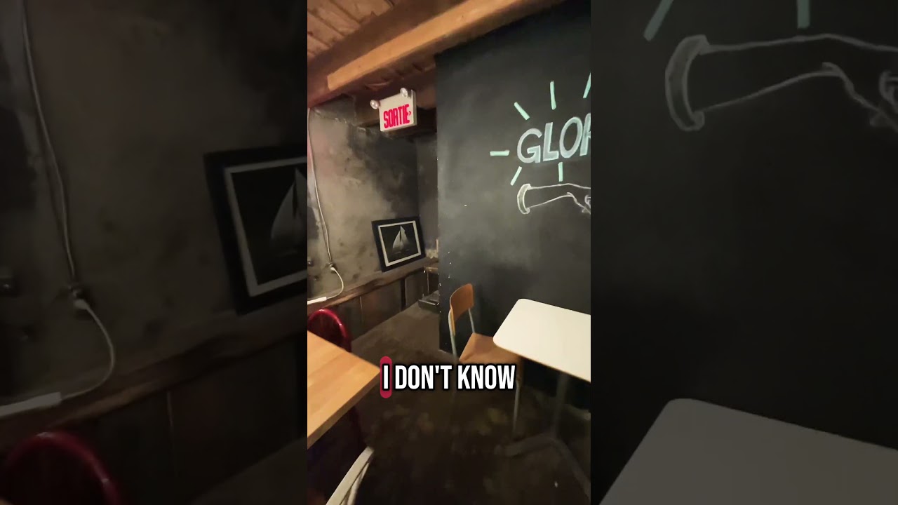 Cute coffee shop in Montreal 