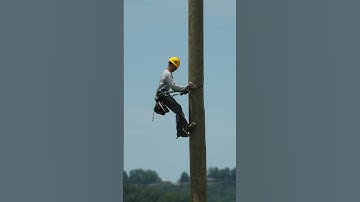 The 65 ft pole just hits different. 😎 #lineman #climbing #tradeschool