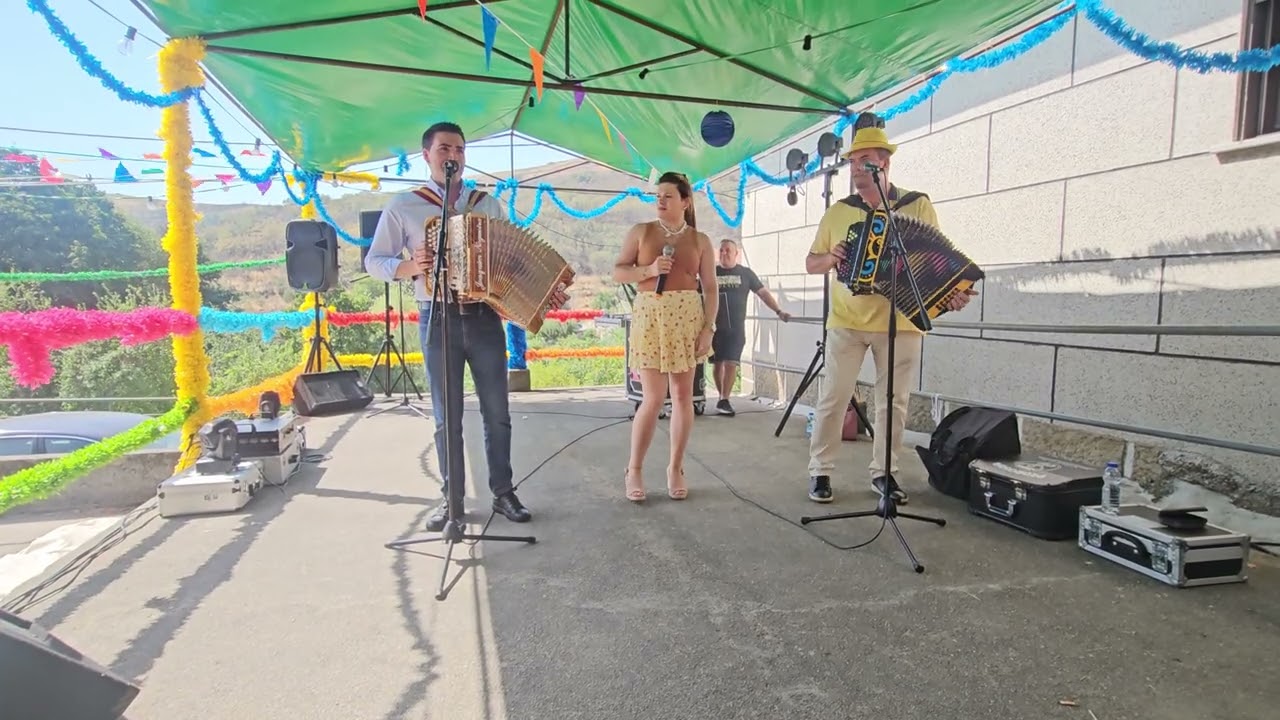 Augusto Canário, Naty Vieira e Borguinha de Braga. Cantares ao Desafio na Aldeia de Faifa.