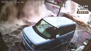 【マンホール吹き飛ぶ】滝のような水しぶきが一気に　大阪・生野区　お好み焼き店の防犯カメラ【瞬間映像】（2026年6月26日）