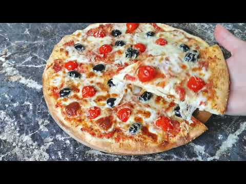 Вот как нужно готовить тесто для пиццы! ТРИ рецепта! Настоящая вкусная пицца - и никаких сложностей!