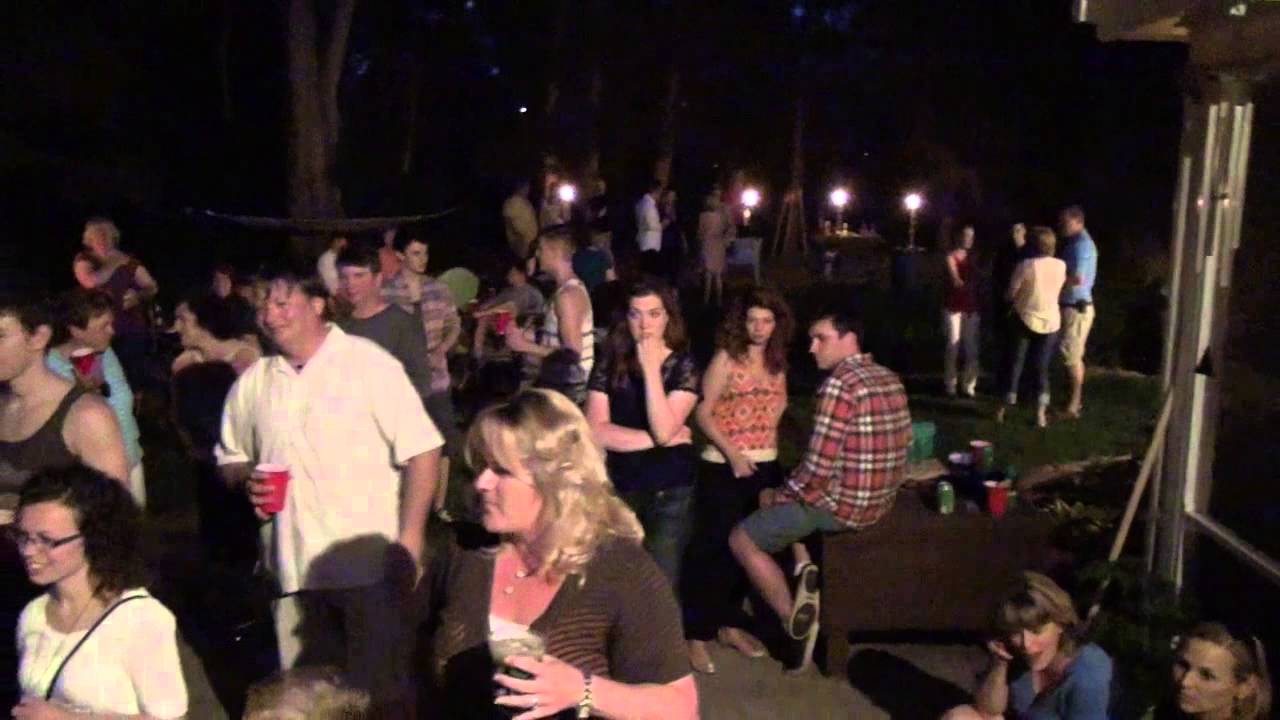 EL BARRIO Rocks the Patio SET 2